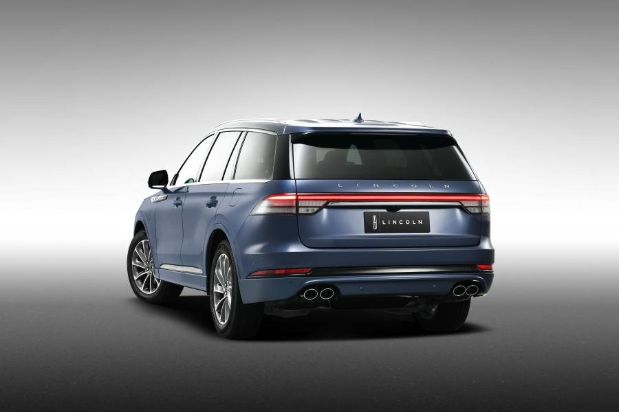  Lincoln Aviator Grand Touring 2019 года  (CN) (фото 3 из 20)